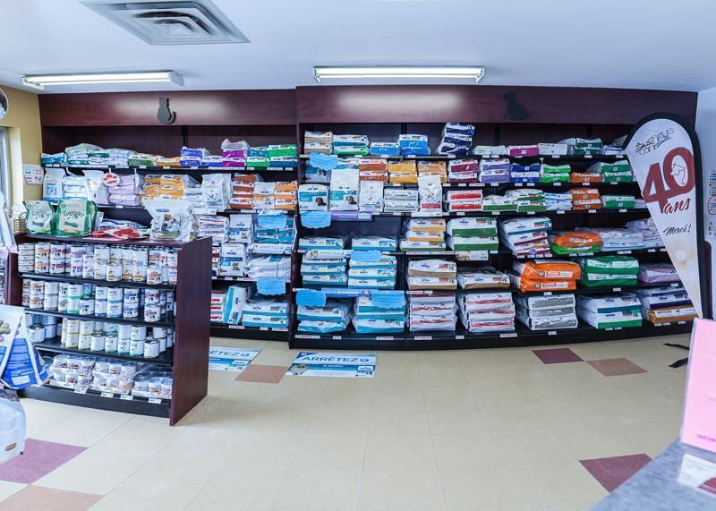 Nourriture pour chien et chat Saint-Hubert